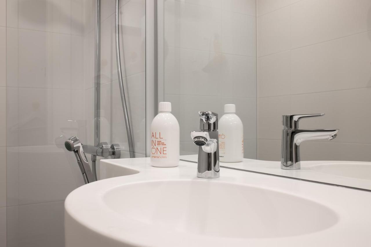 Single Room,1000857792:JPEG