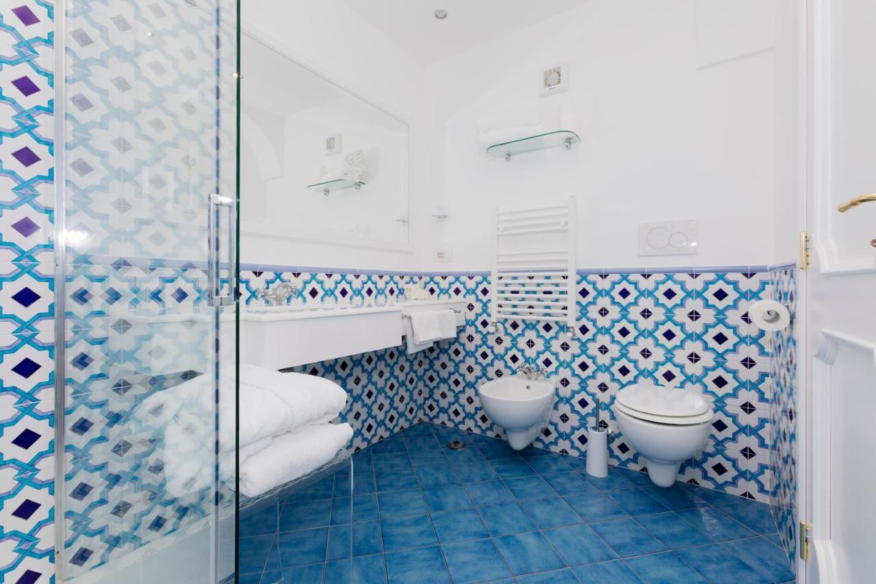 King Suite with Outdoor Spa Bath and Large Terrace Sea View,1374736745:JPEG