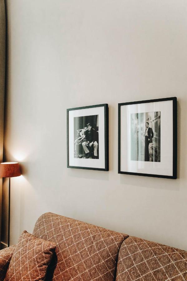 Luxury Suite,1499316304:JPEG