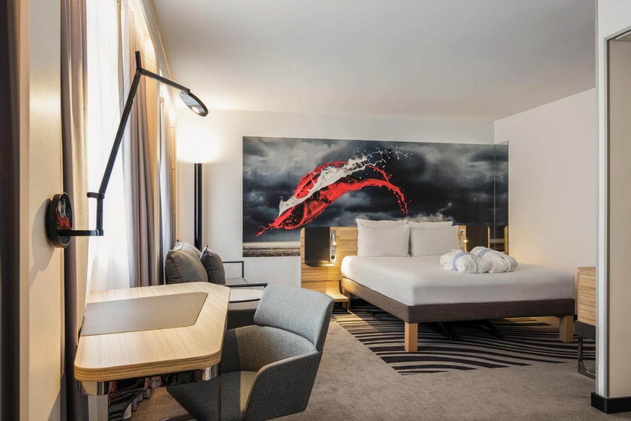 Executive Double Room with Sofa Bed,1010009668:JPEG