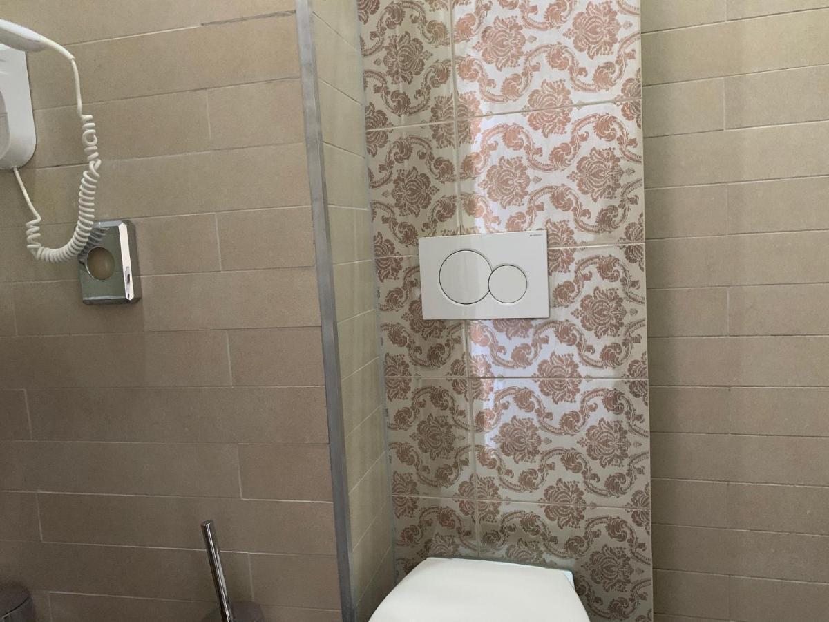 Small Twin Room