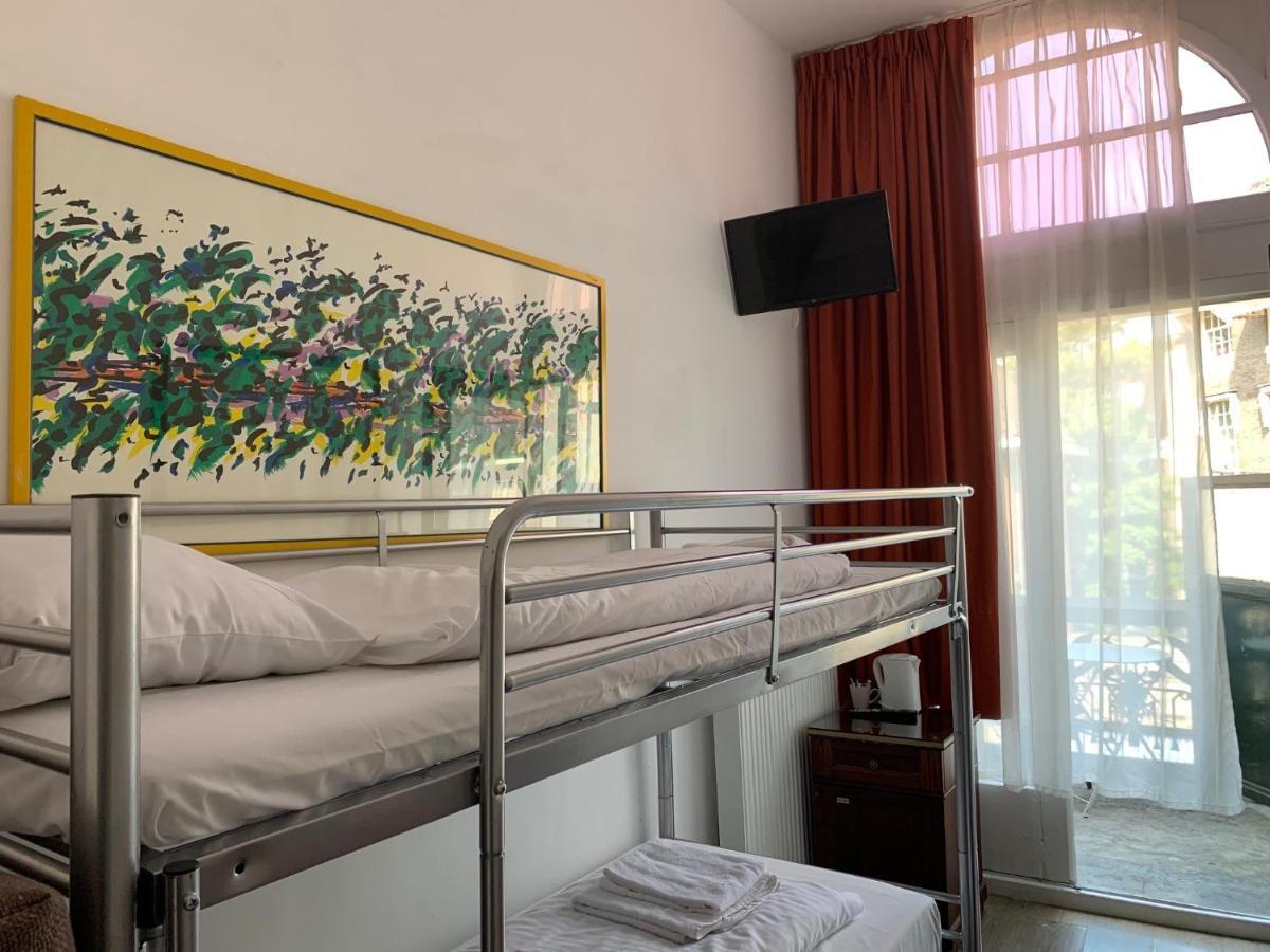 Small Twin Room