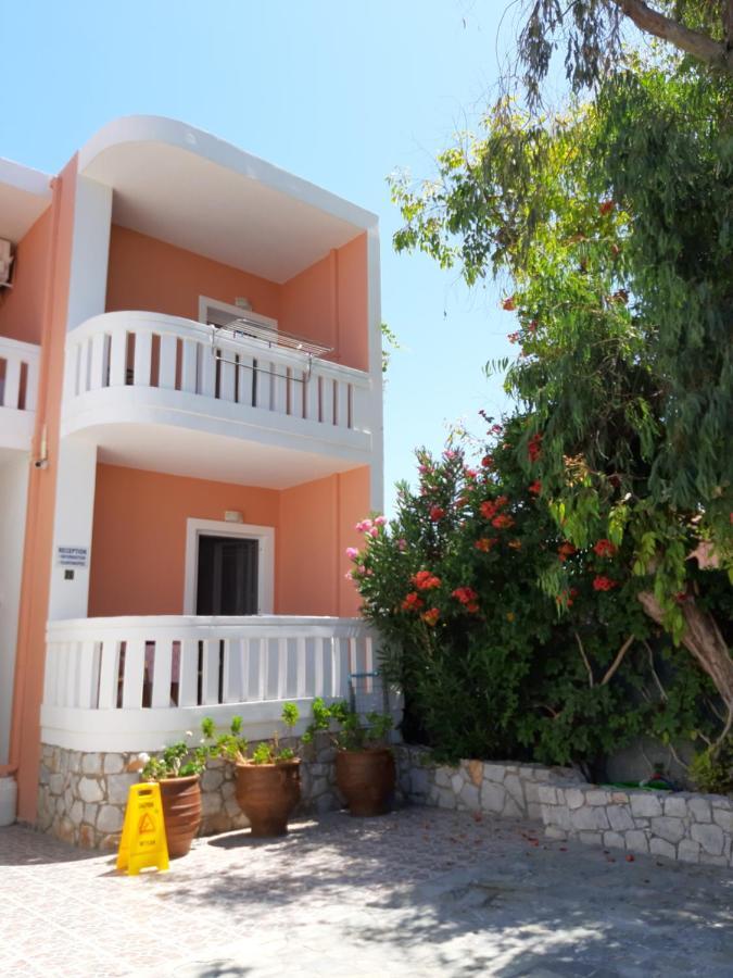 Two-Bedroom Apartment Pool or Garden View,1012317724:JPEG