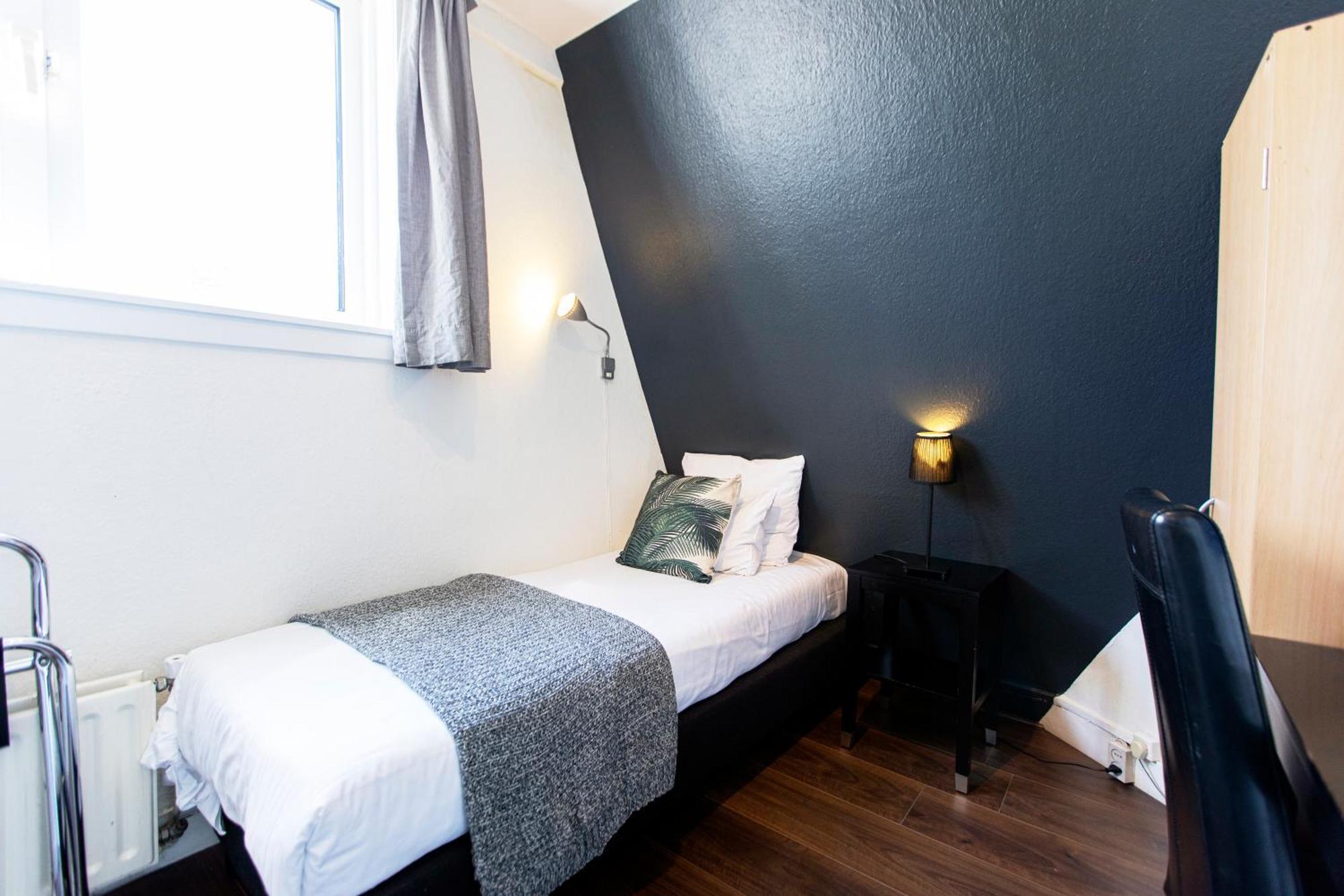Budget Single Room this room has