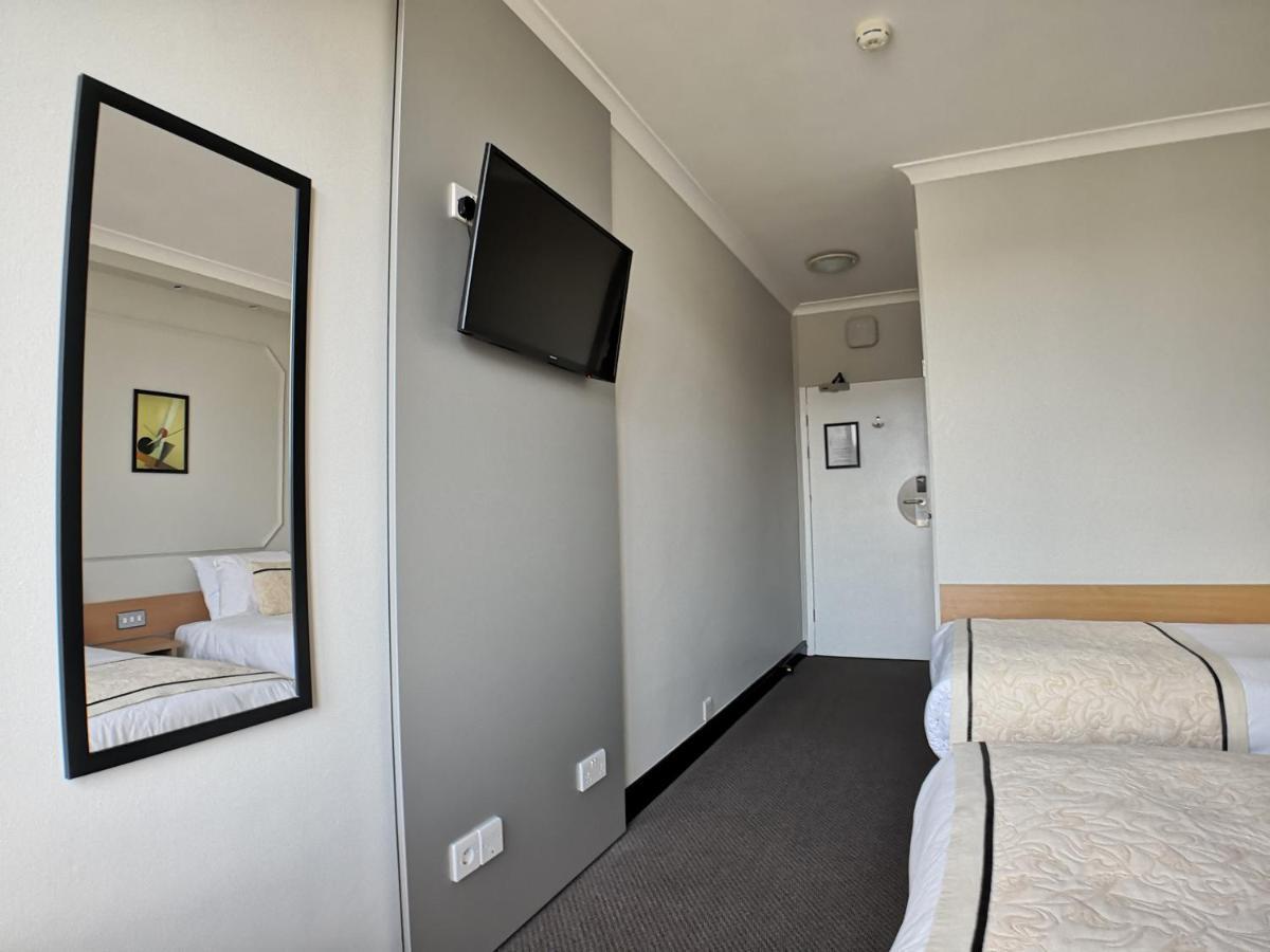 Standard Twin Room,1013075362:JPEG