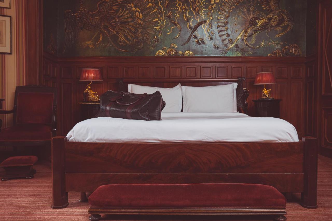 Oscar Wilde Room,1215027106:JPEG
