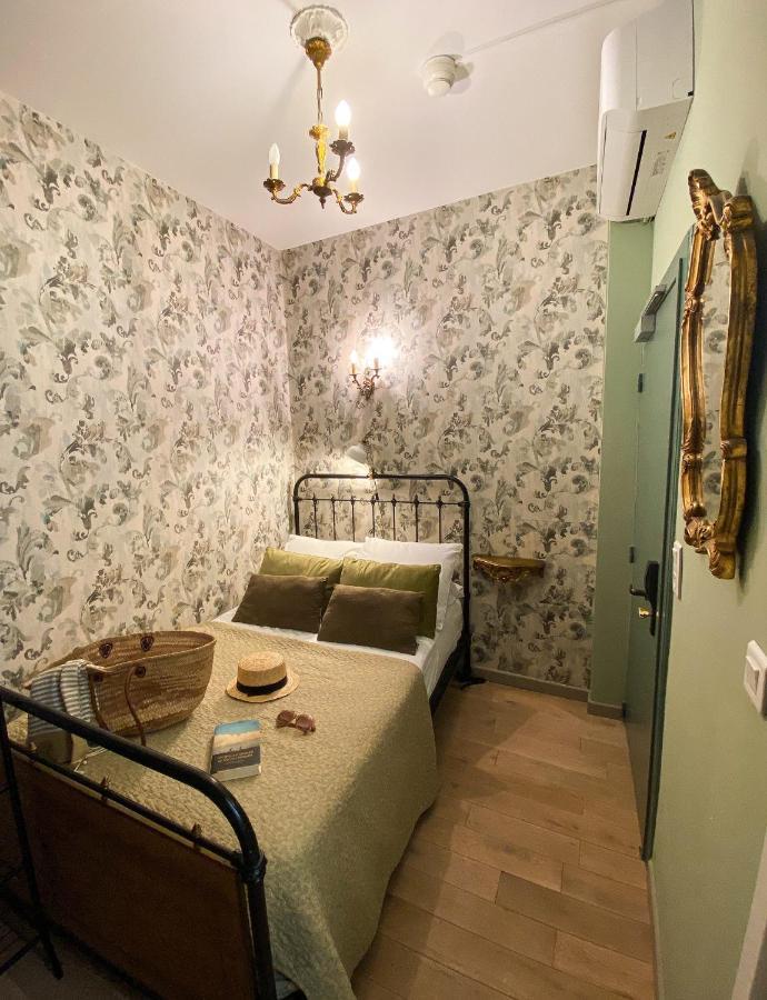 Single Room,1598892315:JPEG