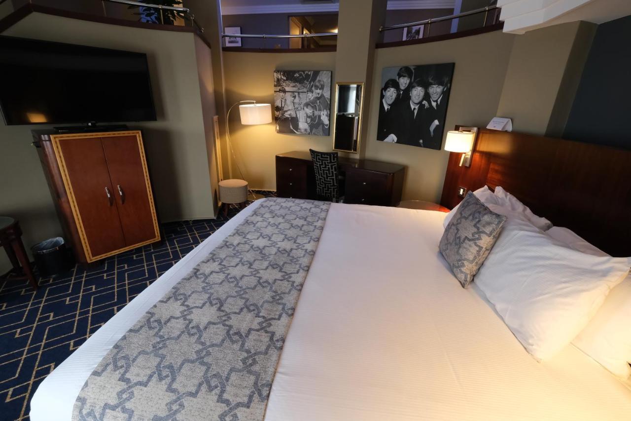 Juniorsuite med queensize-seng og opholdsstue