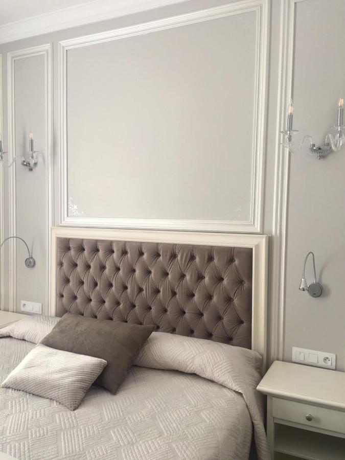 Deluxe - Kahden hengen huone - Twin/Double - Puutarhanäkymä
