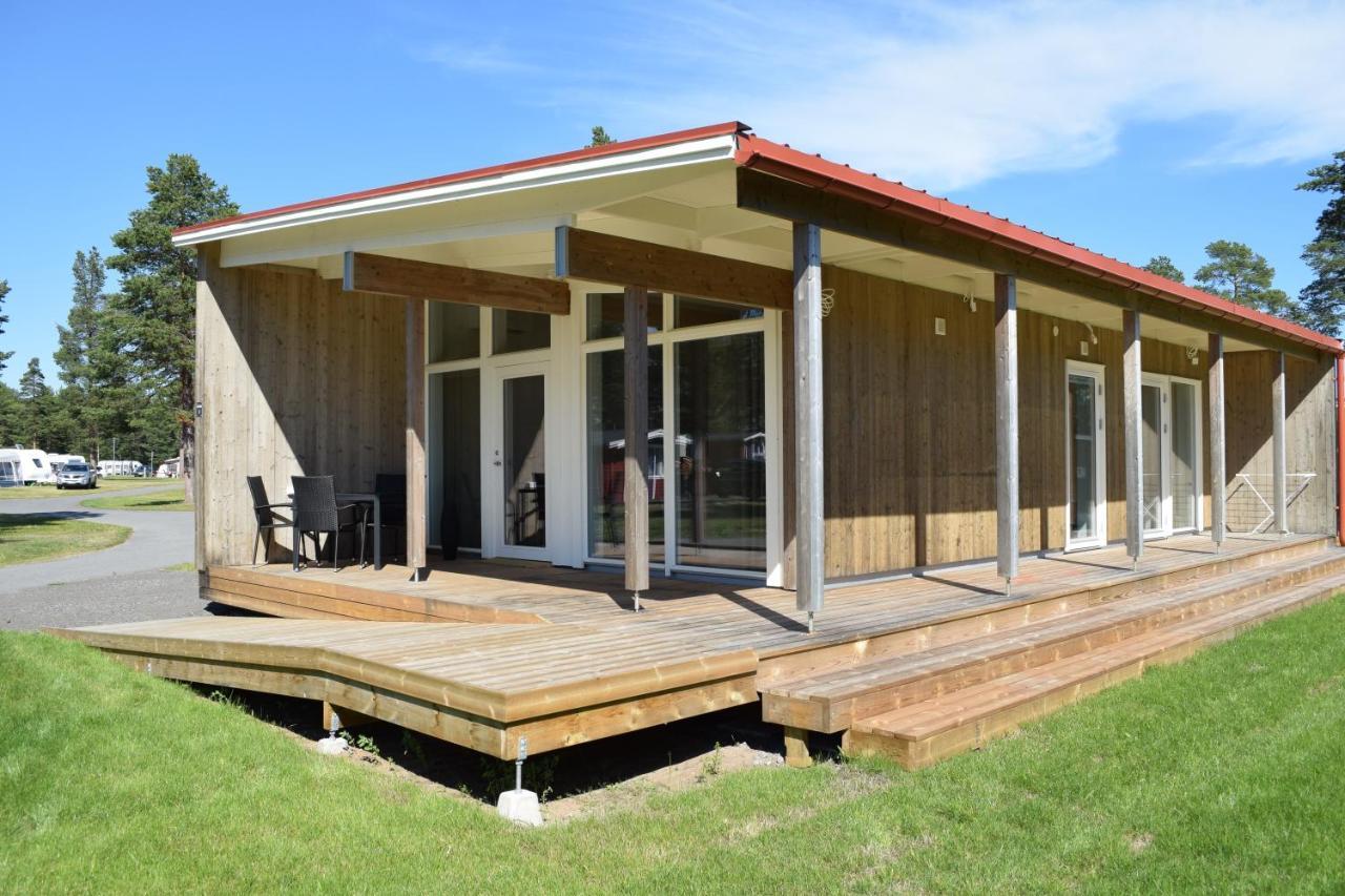 Two-Bedroom House,1024488682:JPEG