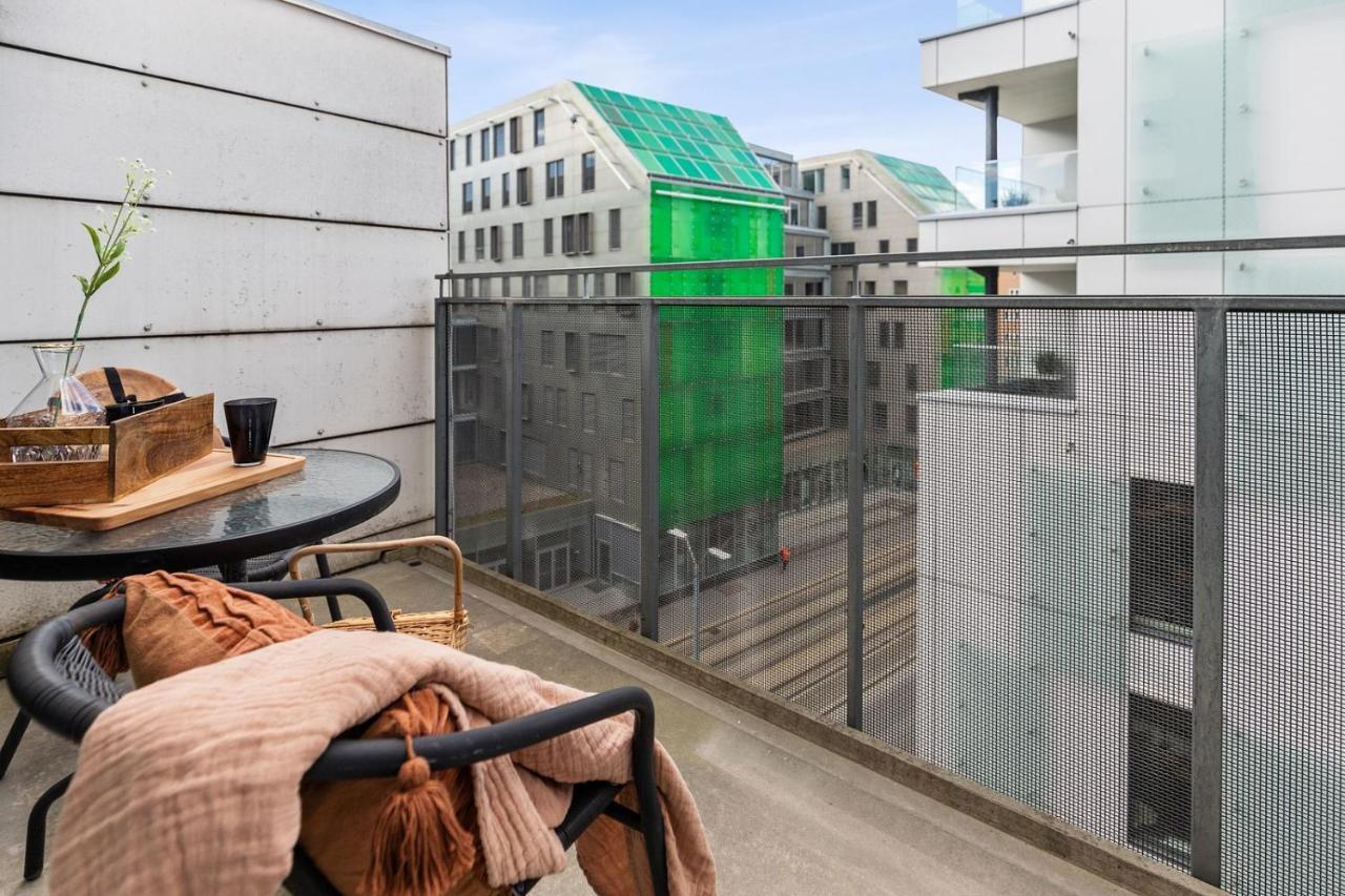 Superior One-Bedroom Apartment,1025328121:JPEG