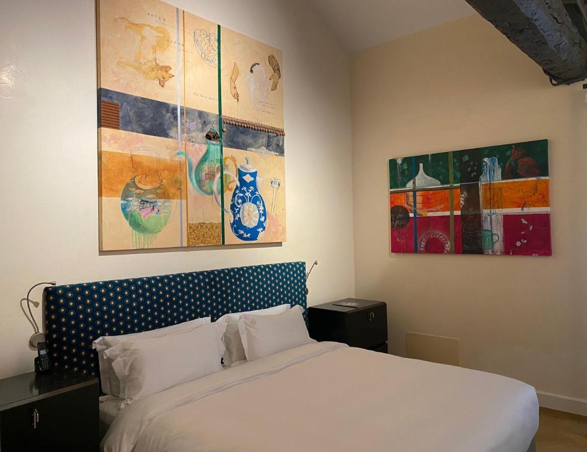 Vik Presidential Suite