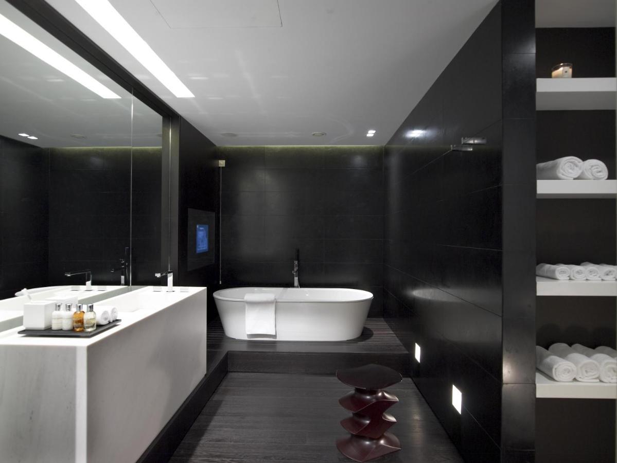 The Met Suite