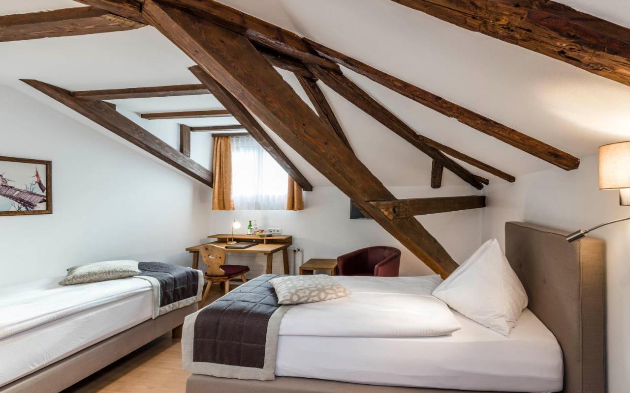 Economy Twin Room separate beds
