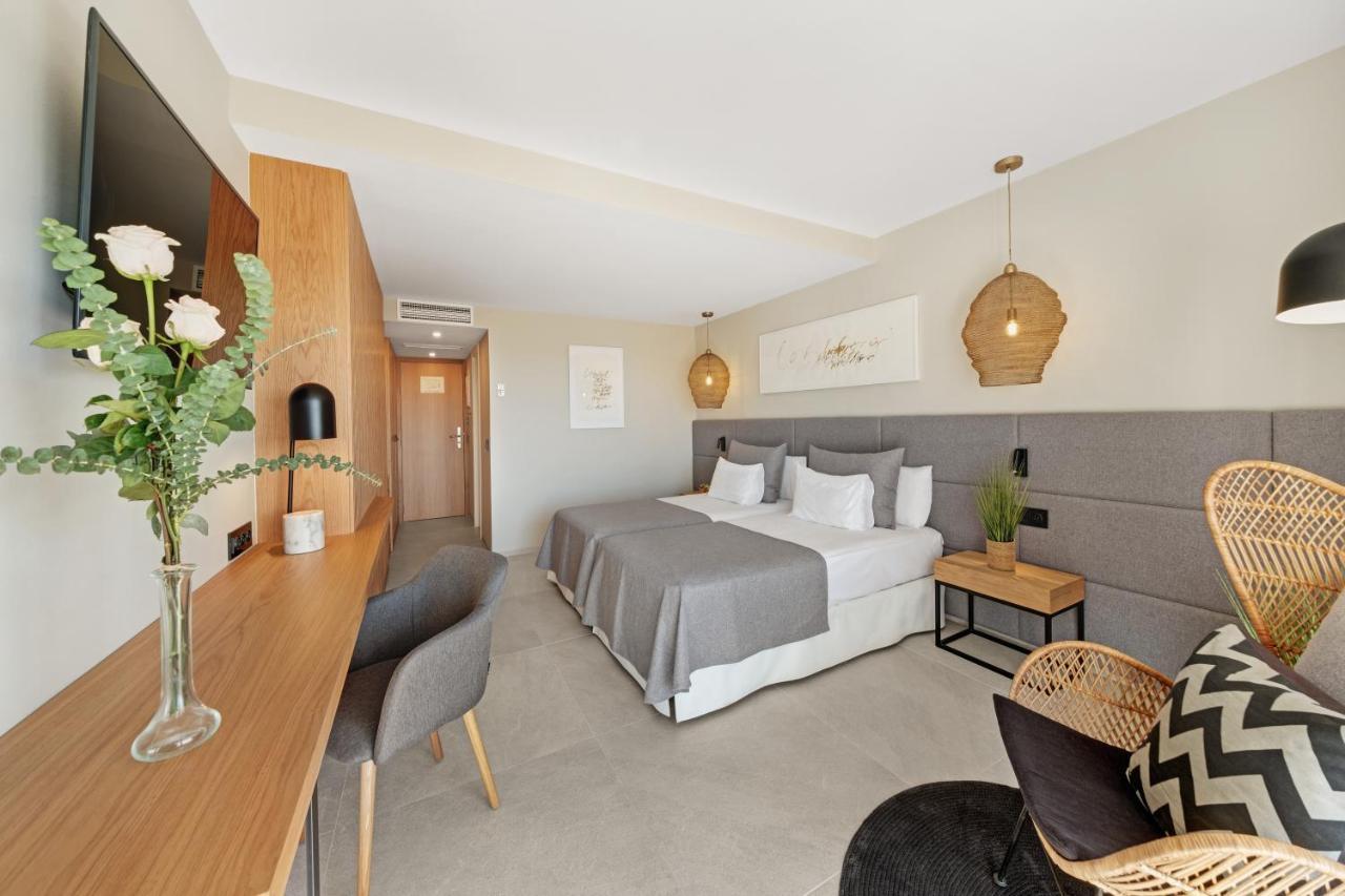 Double or Twin Room,1272371677:JPEG