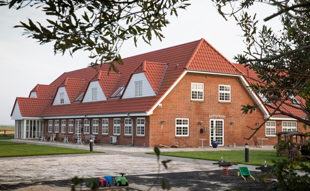 Standard 2-personersværelse med fælles badeværelse