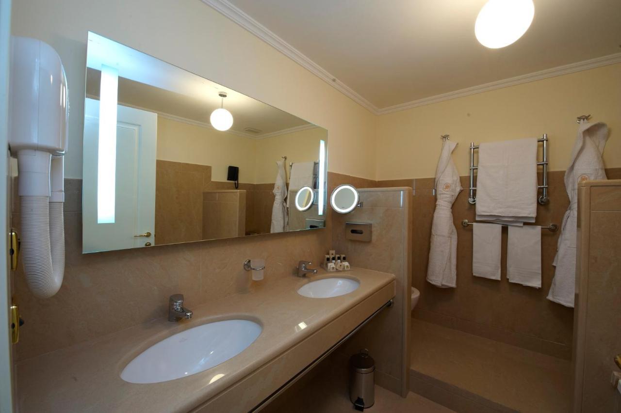 Deluxe Double Room,1066236607:JPEG