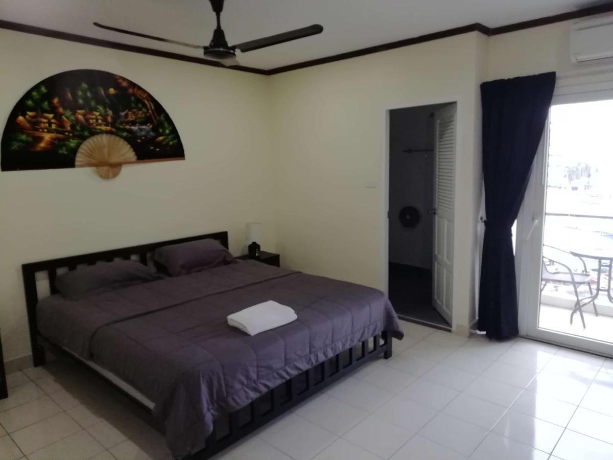 Superior Double Room with Balcony & Street View,1069503730:JPEG