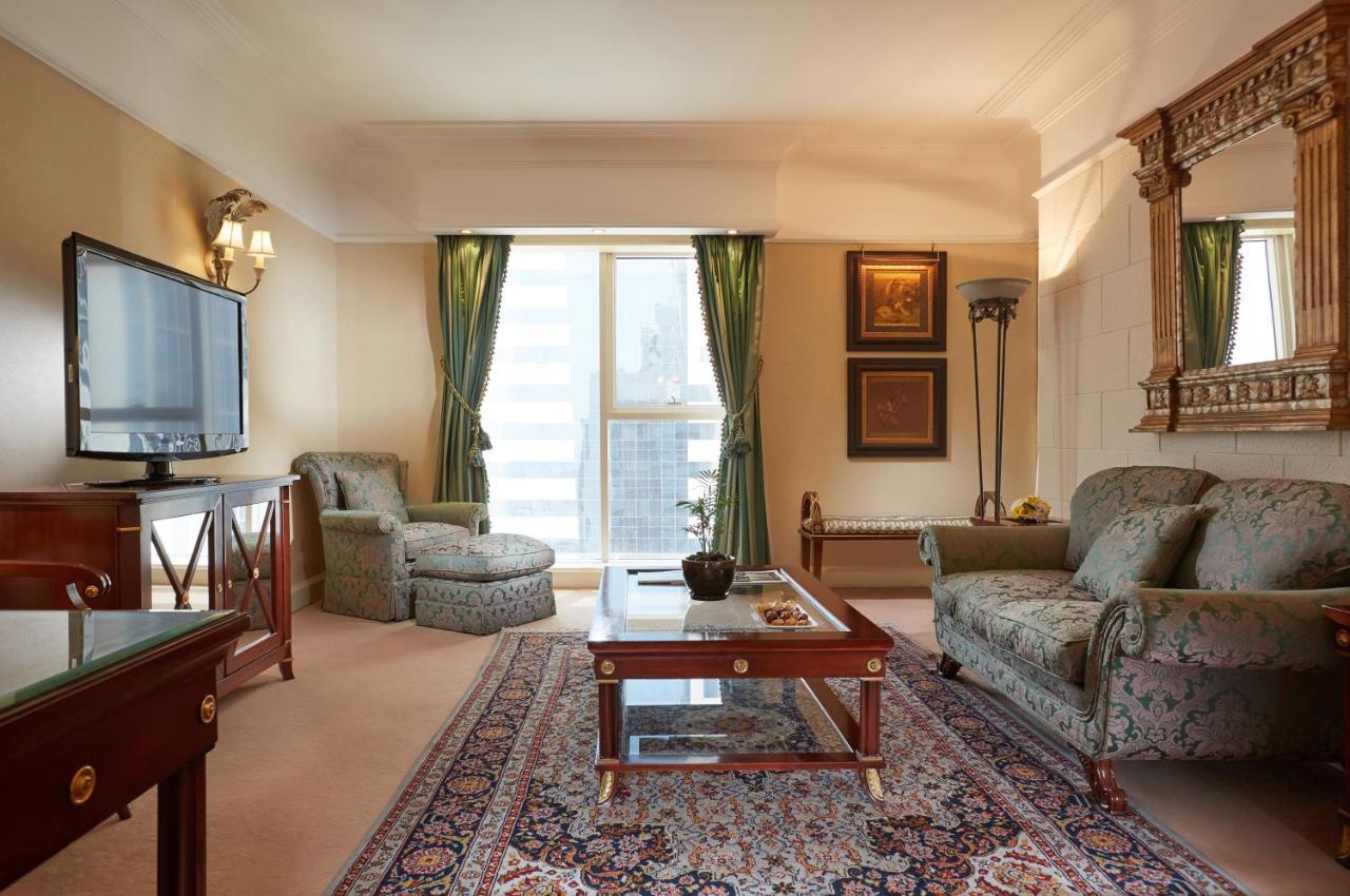 Two-Bedroom Presidential Suite