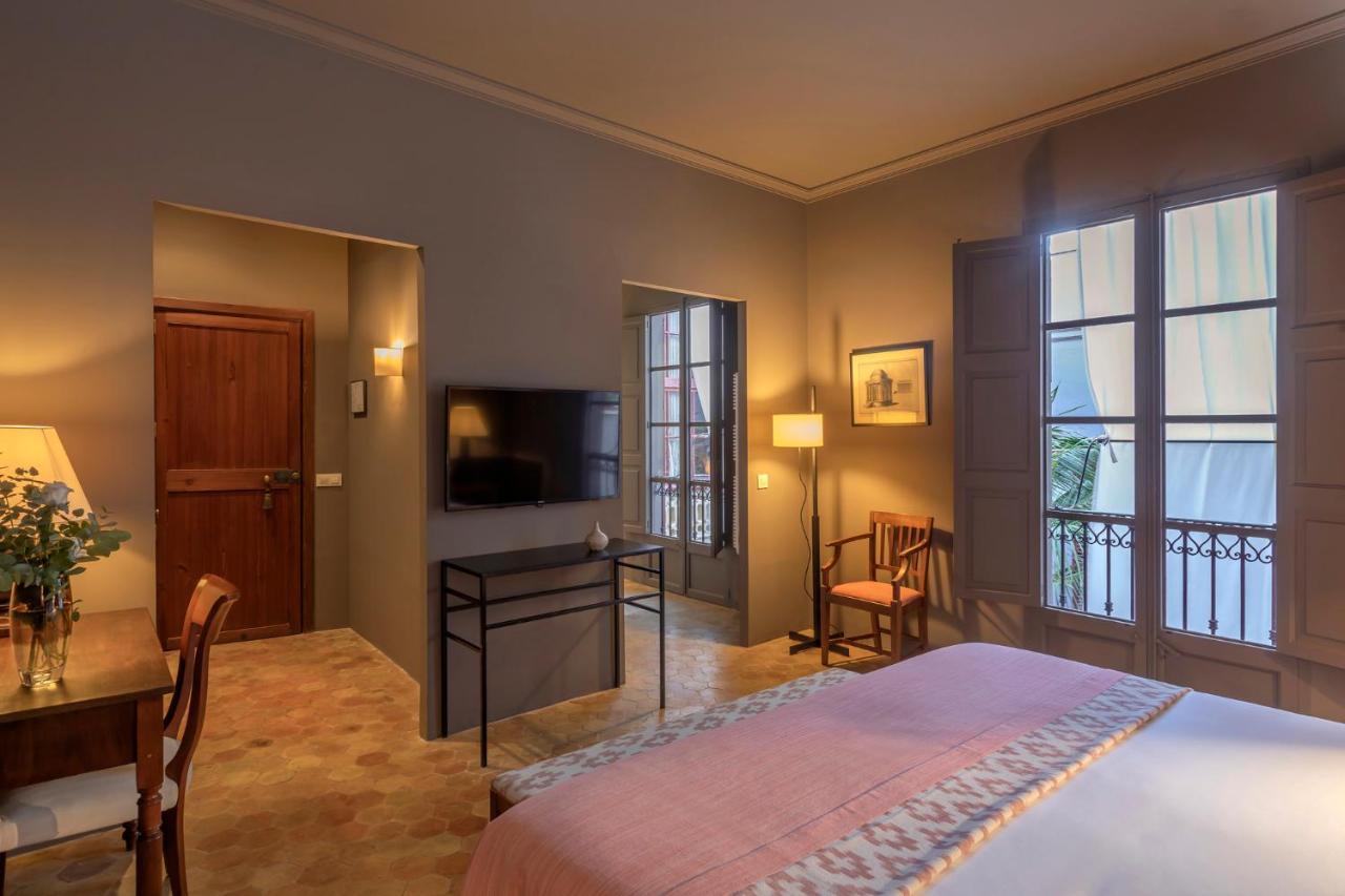 Deluxe Double Room with Spa Access,1089143242:JPEG