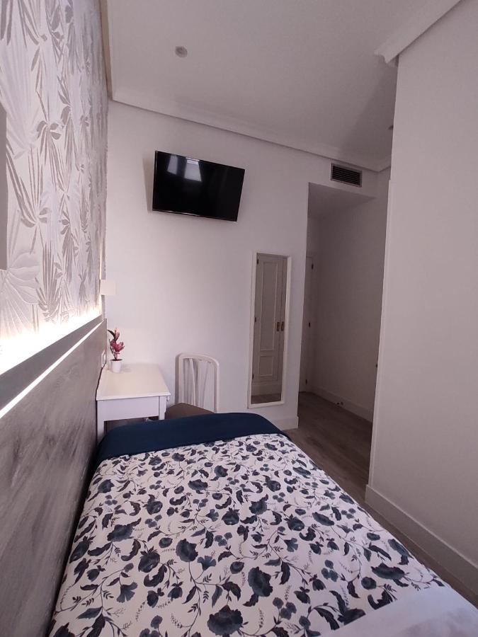 Yhden hengen huone - Oma parveke