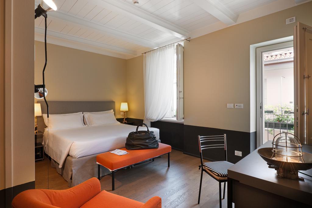 Superior Double or Twin Room Courtyard view