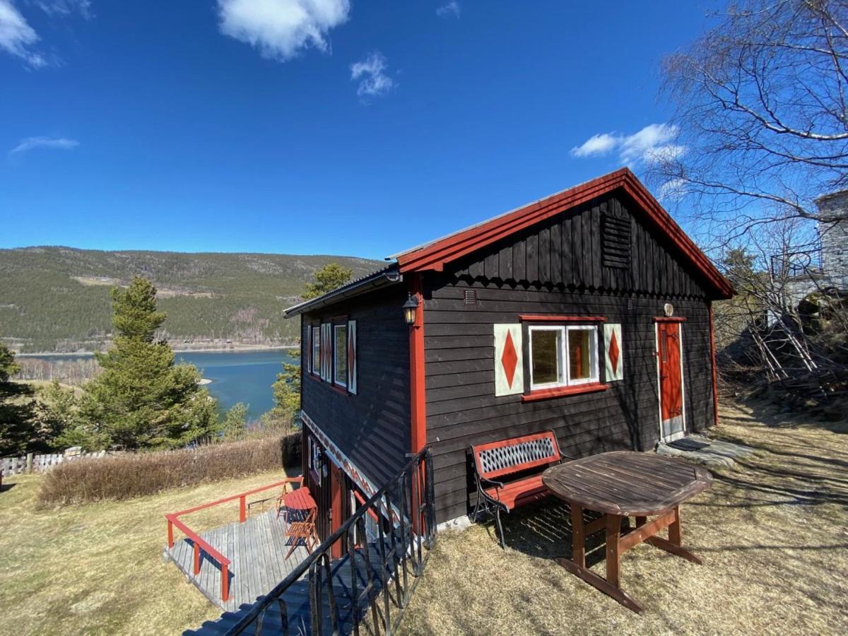 Large Two-Bedroom Cottage,1105907889:JPEG