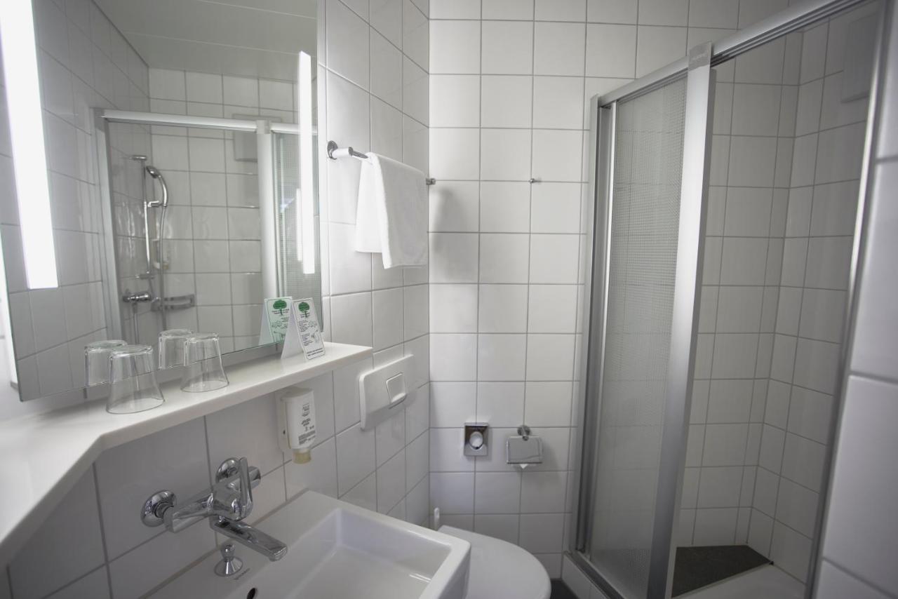 Single Room Double Bed