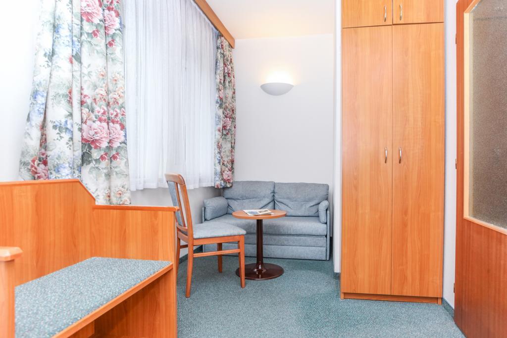 Dobbeltrom/Tomannsrom Superior