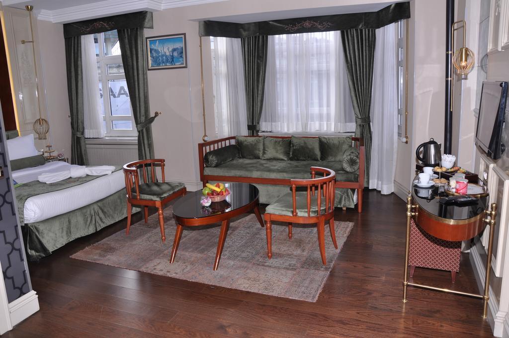 Deluxe Family Room,112957005:JPEG