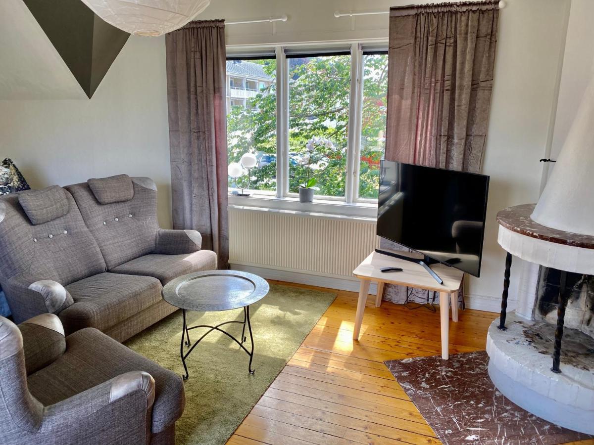 Two-Bedroom Cottage,1129056792:JPEG