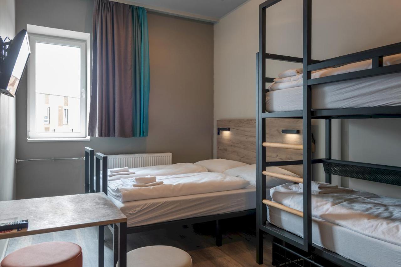 Quadruple Room,1419626916:JPEG
