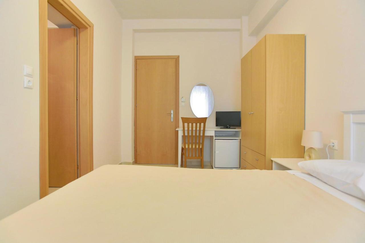 Twin Room No balcony Semi Basement
