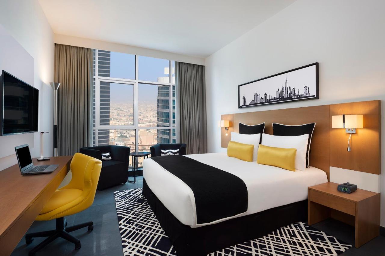Tryp Balcony Room