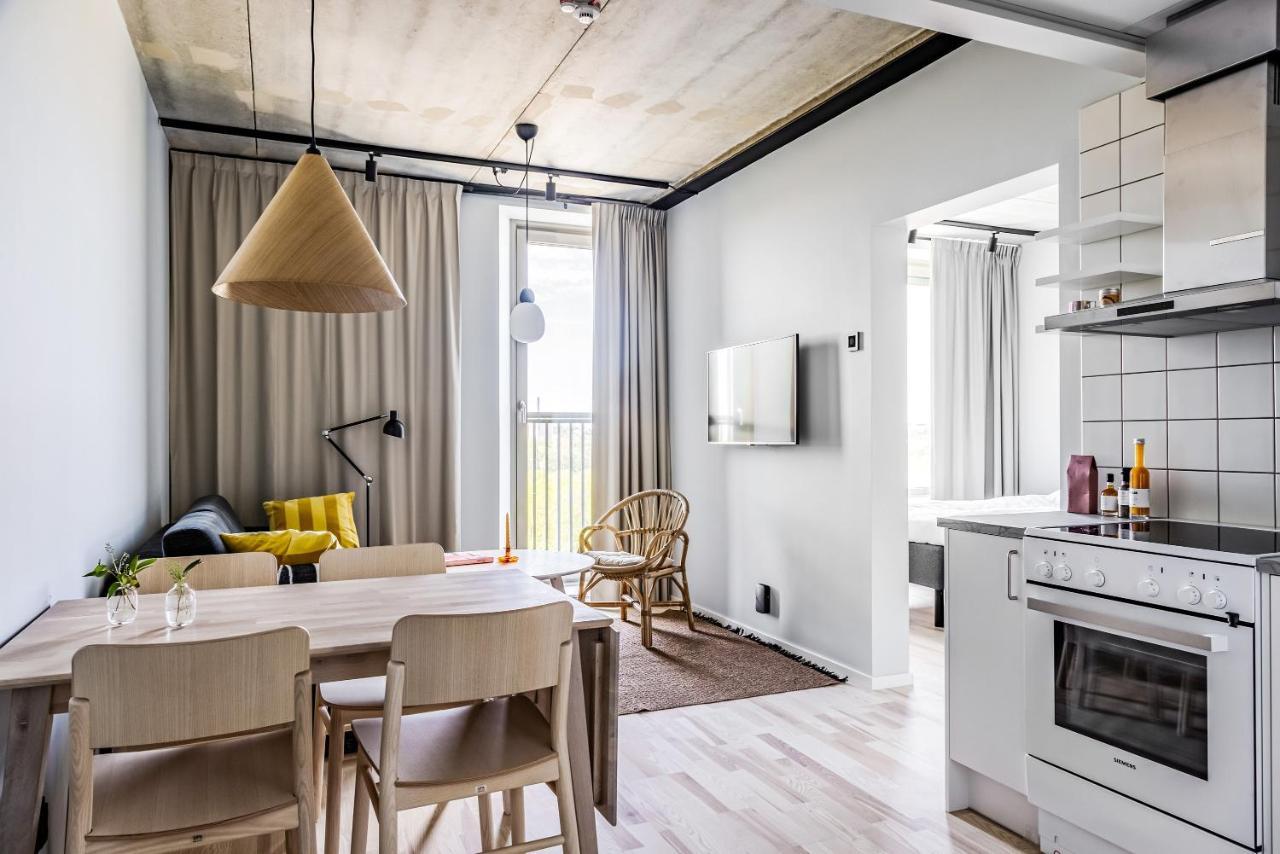 One-Bedroom Apartment,1140941884:JPEG