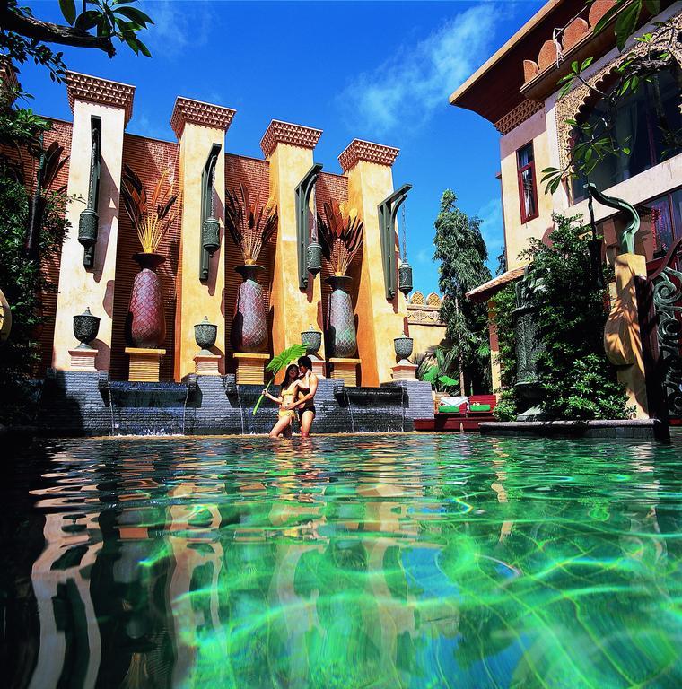 Pool Villa Svit
