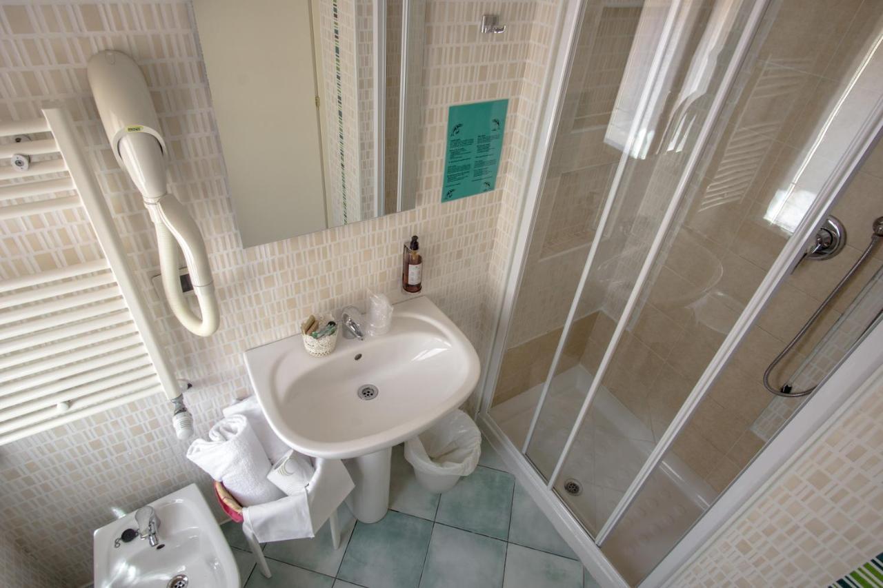 Single Room,1147388038:JPEG