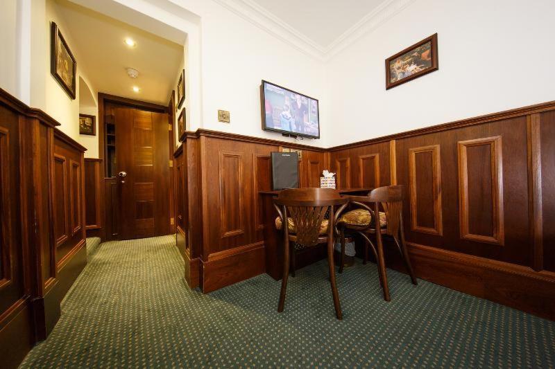 Superior Double Room Outside Patio