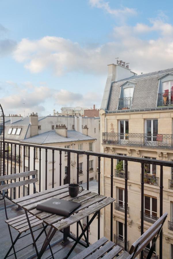 Deluxe Suite Balcony
