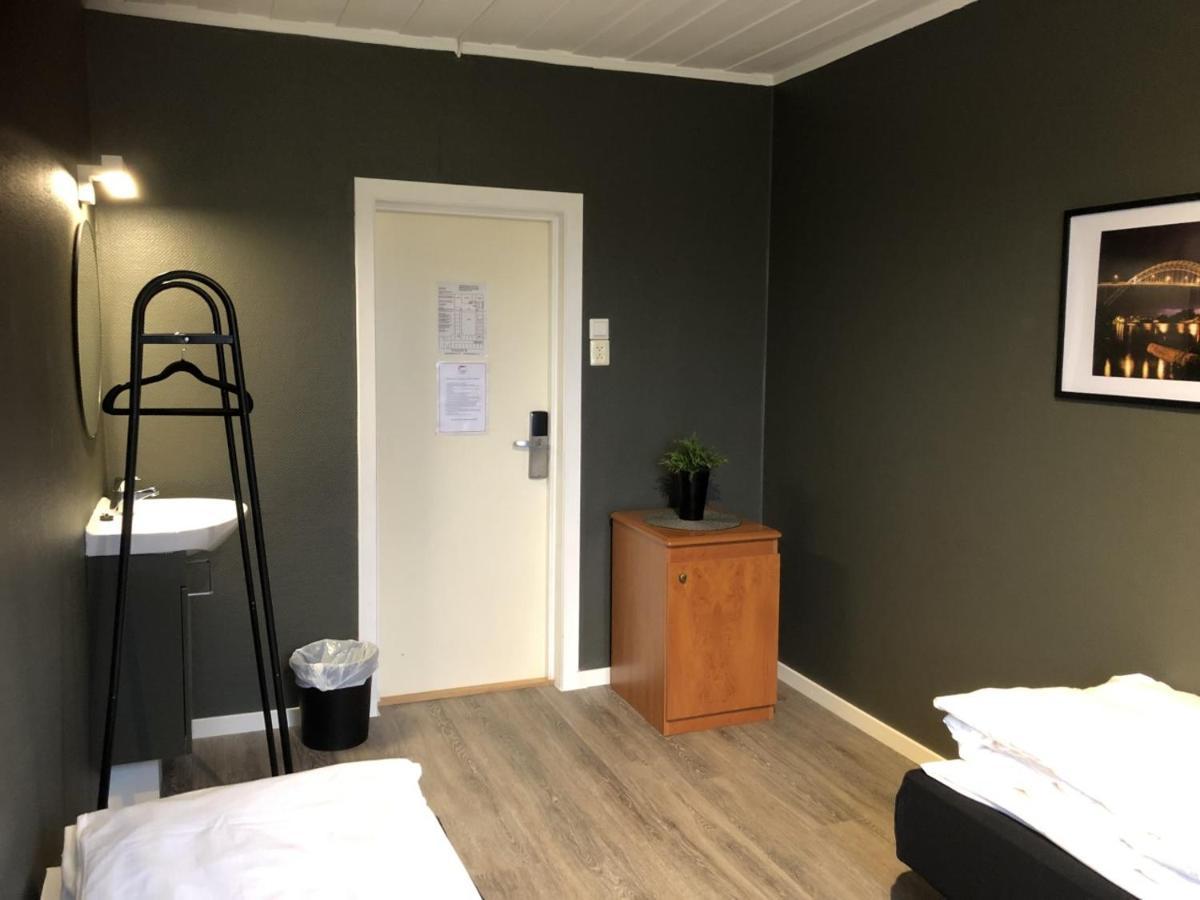 Double Room with Shared Bathroom,1168033123:JPEG