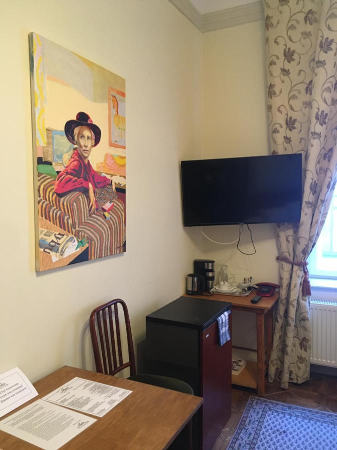 Single Room,1174510884:JPEG