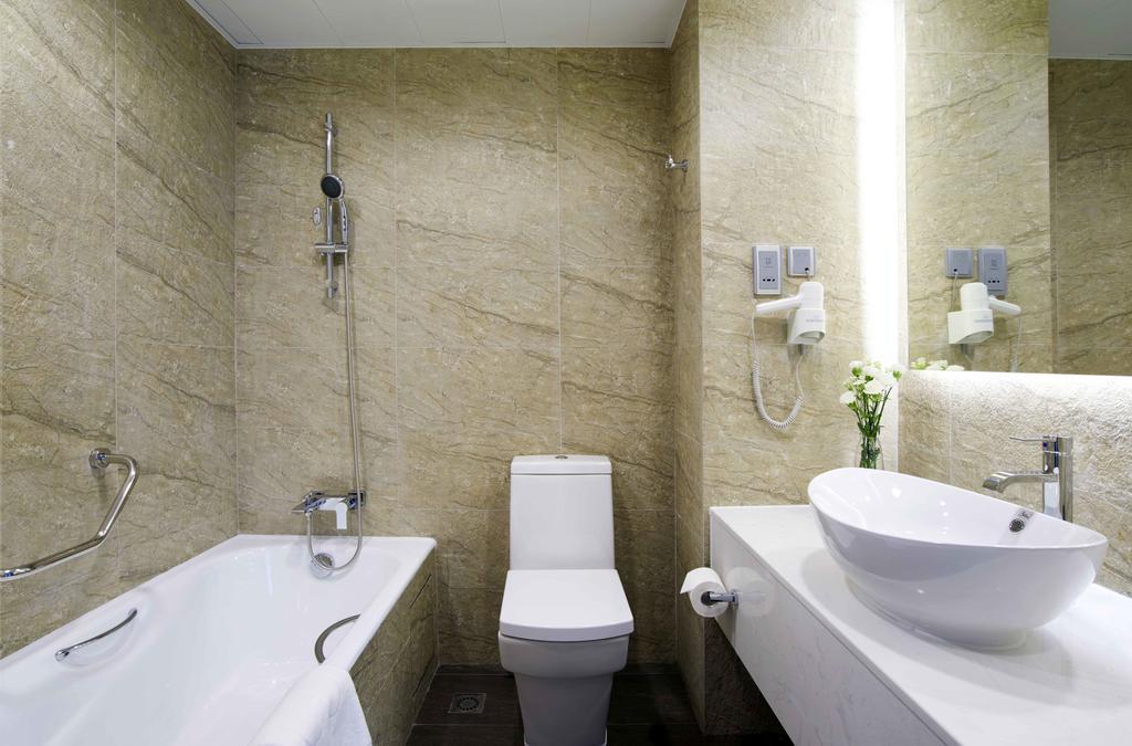 Premier Plus Suite King