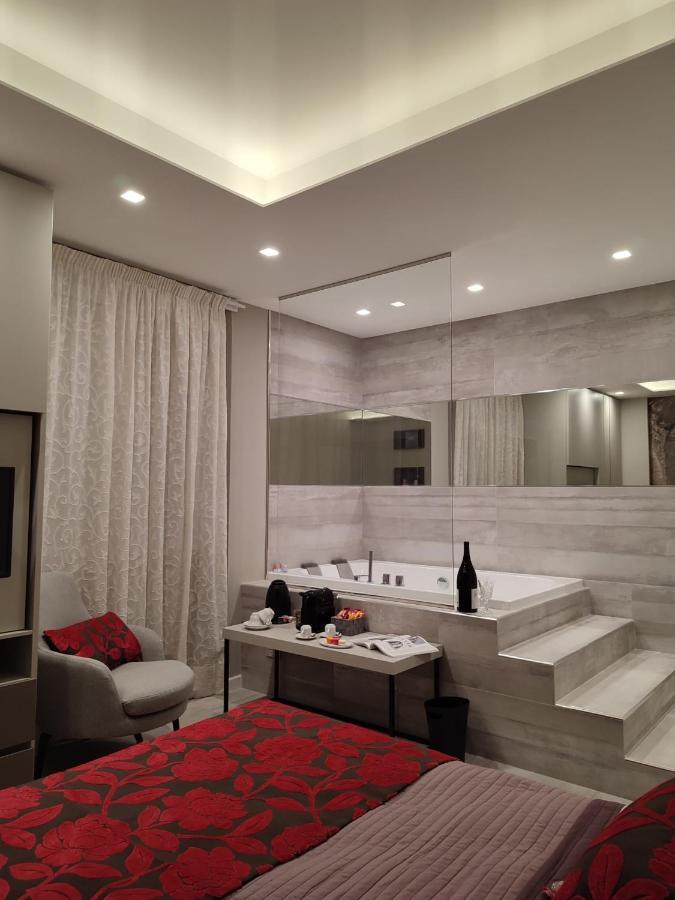 Deluxe Double Room with Bath,1182422674:JPEG