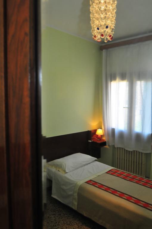 Single Room with Shared Bathroom,1588157185:JPEG