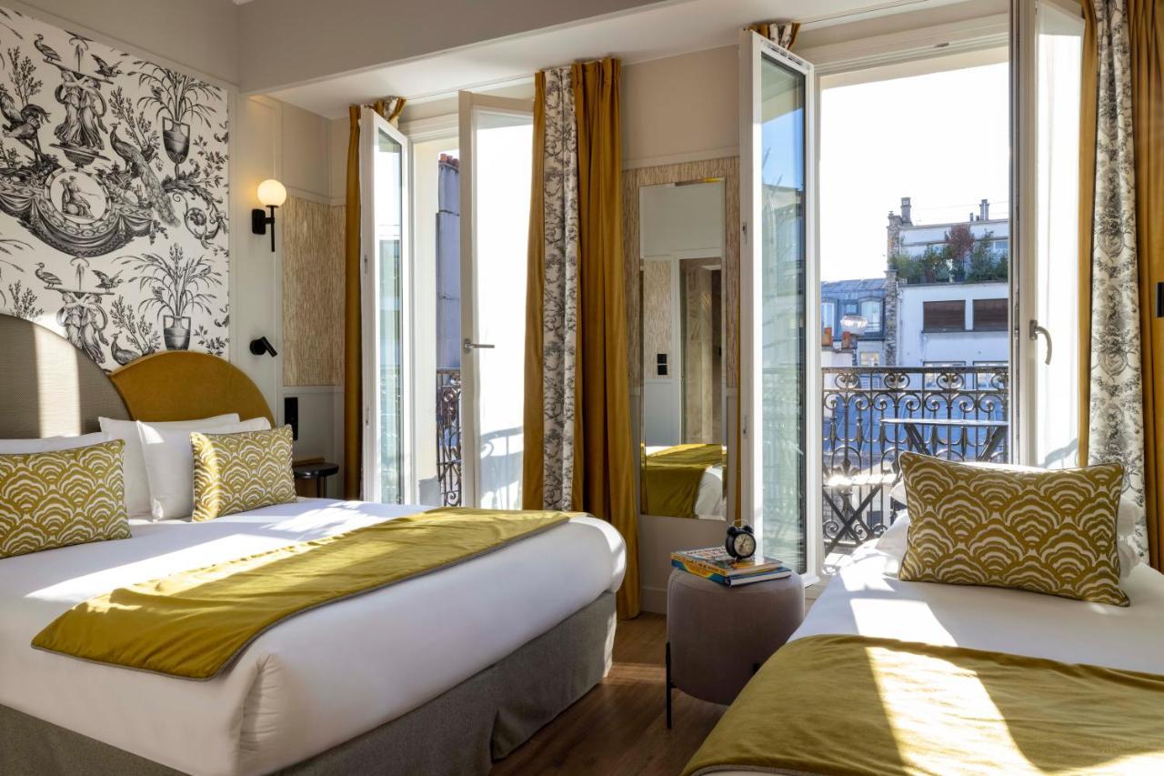 Superior Triple Room Balcony