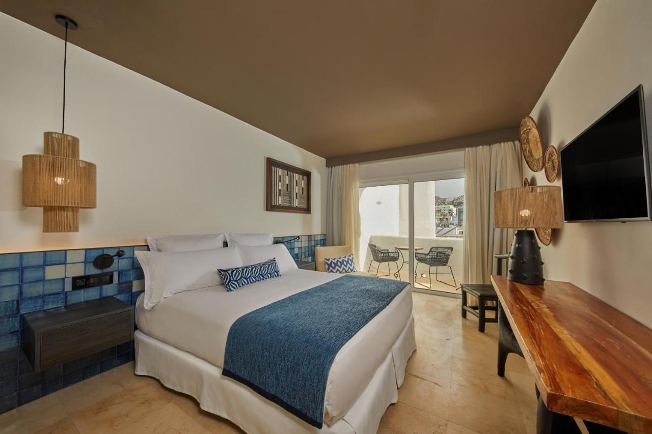 Double Room,1349168864:JPEG