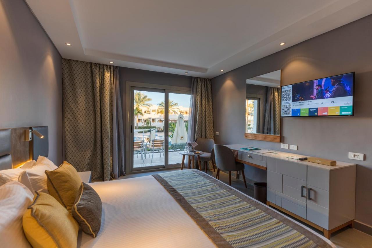 Family Suite Pool View Egyptian Residents