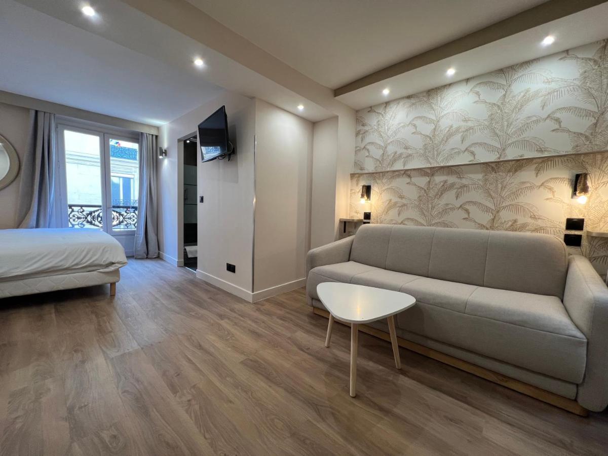 Prestige Room