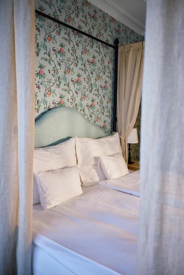 Superior Double Room Orangerie Lake View