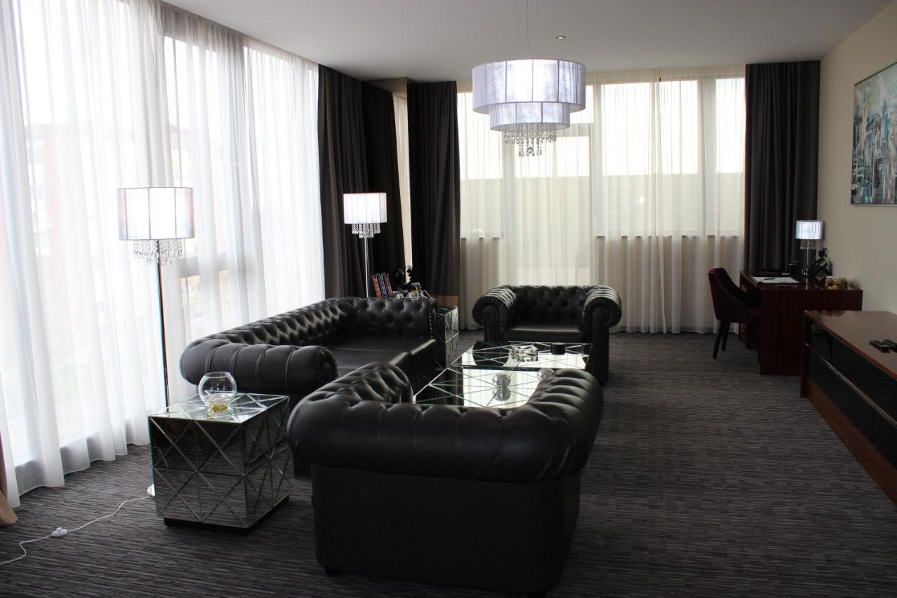 Deluxe Suite Terrace